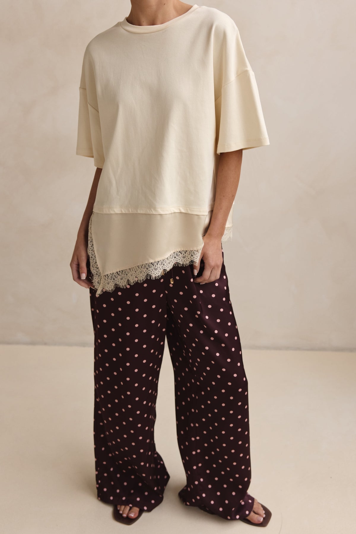 Onyx Tee (Butter)
