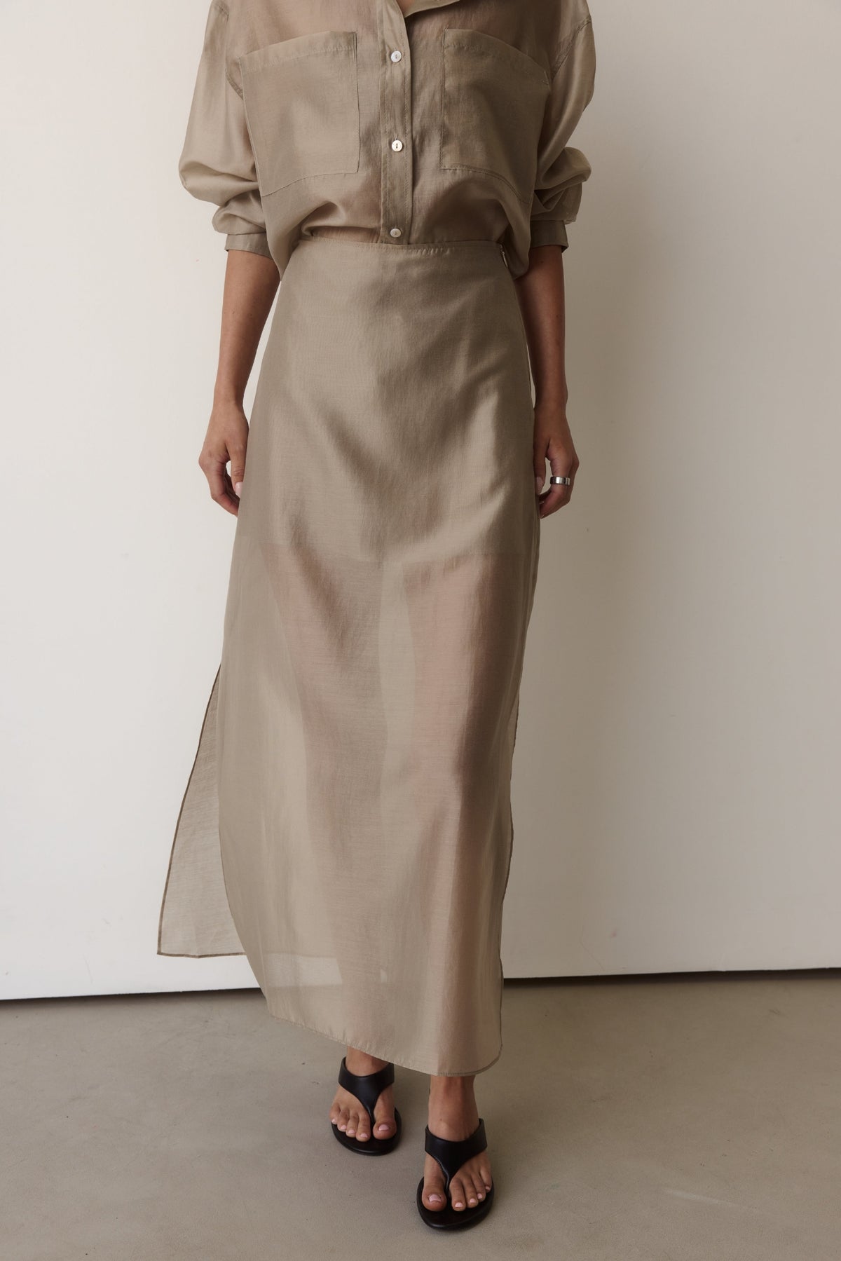 Wynn Midi Skirt (Olive)