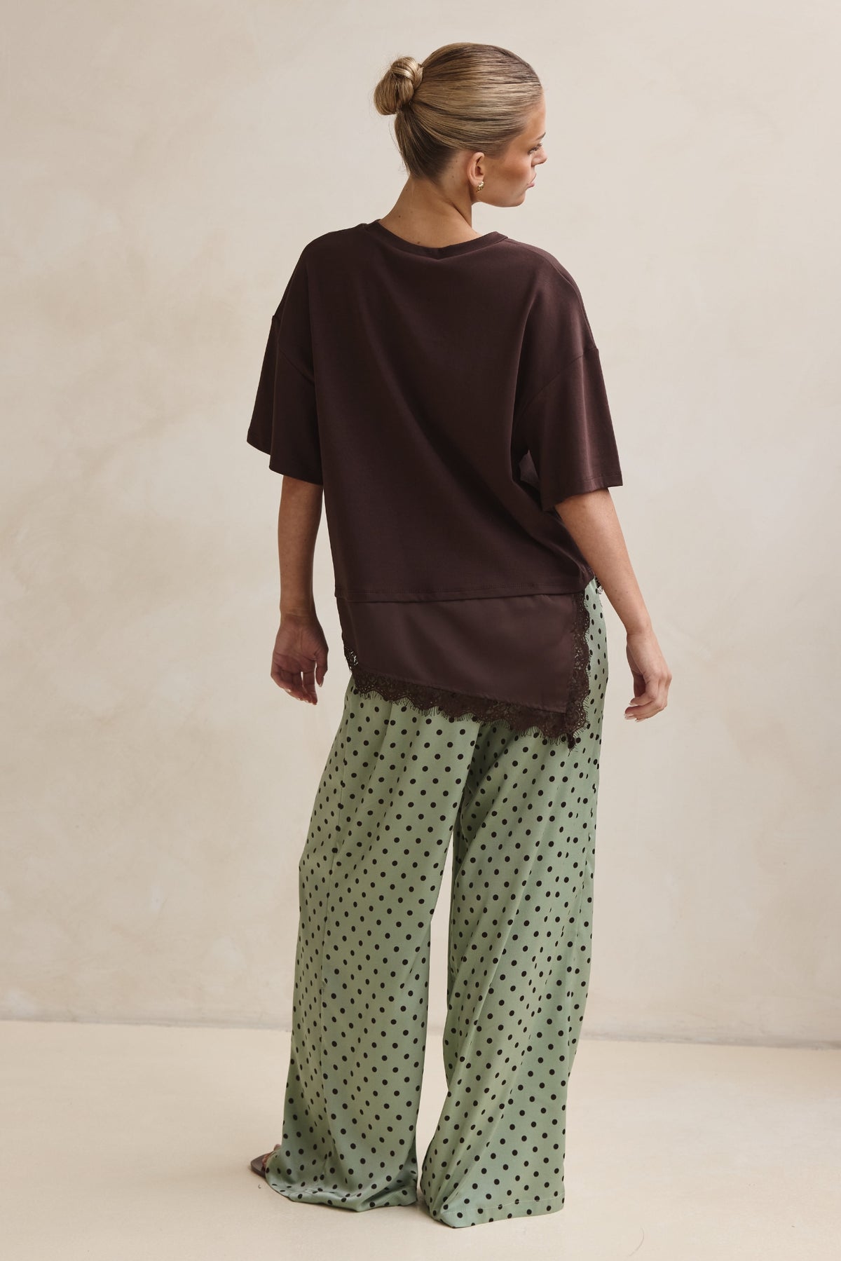 Onyx Tee (Chocolate)
