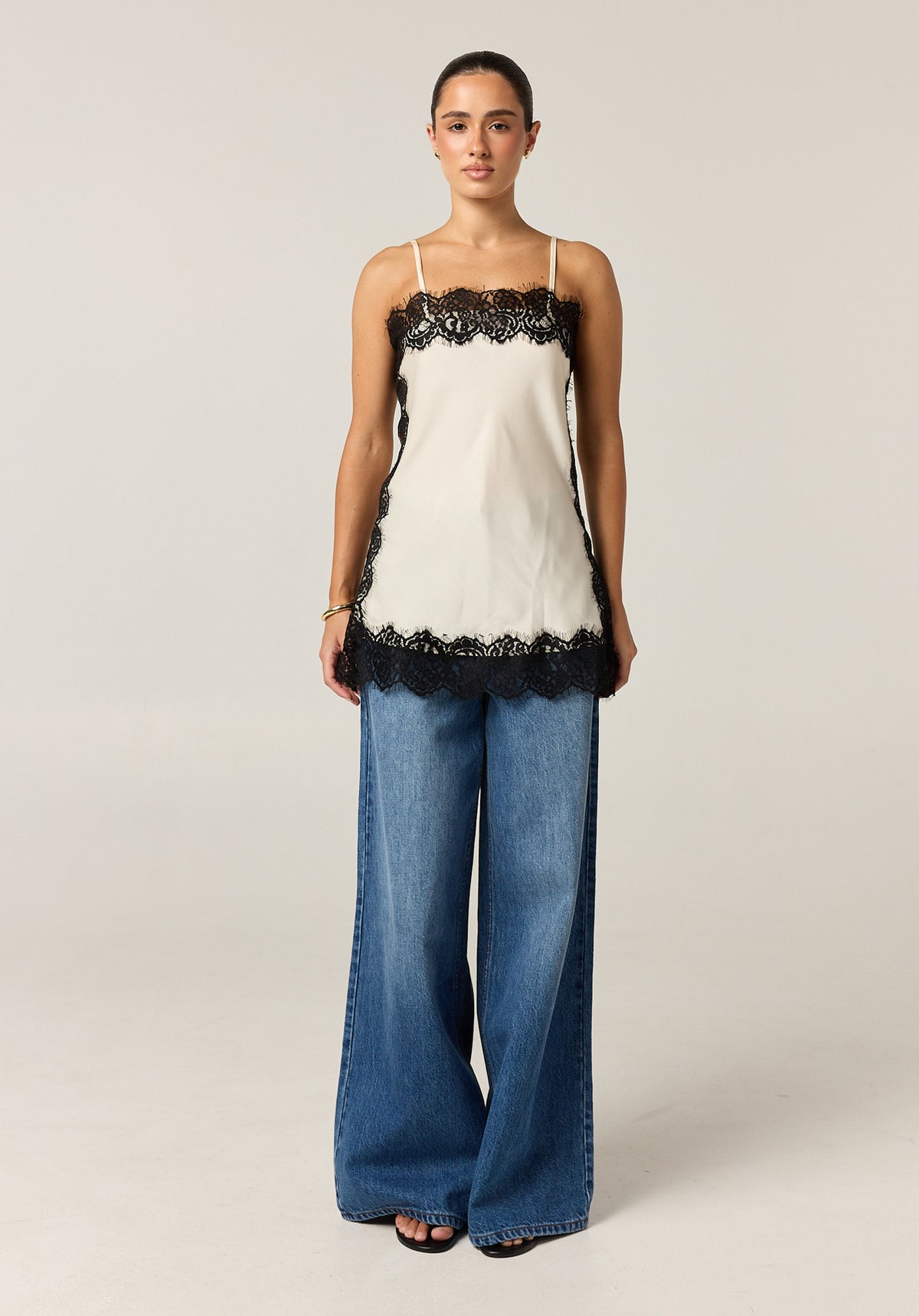 Thea Lace Top (Ivory)