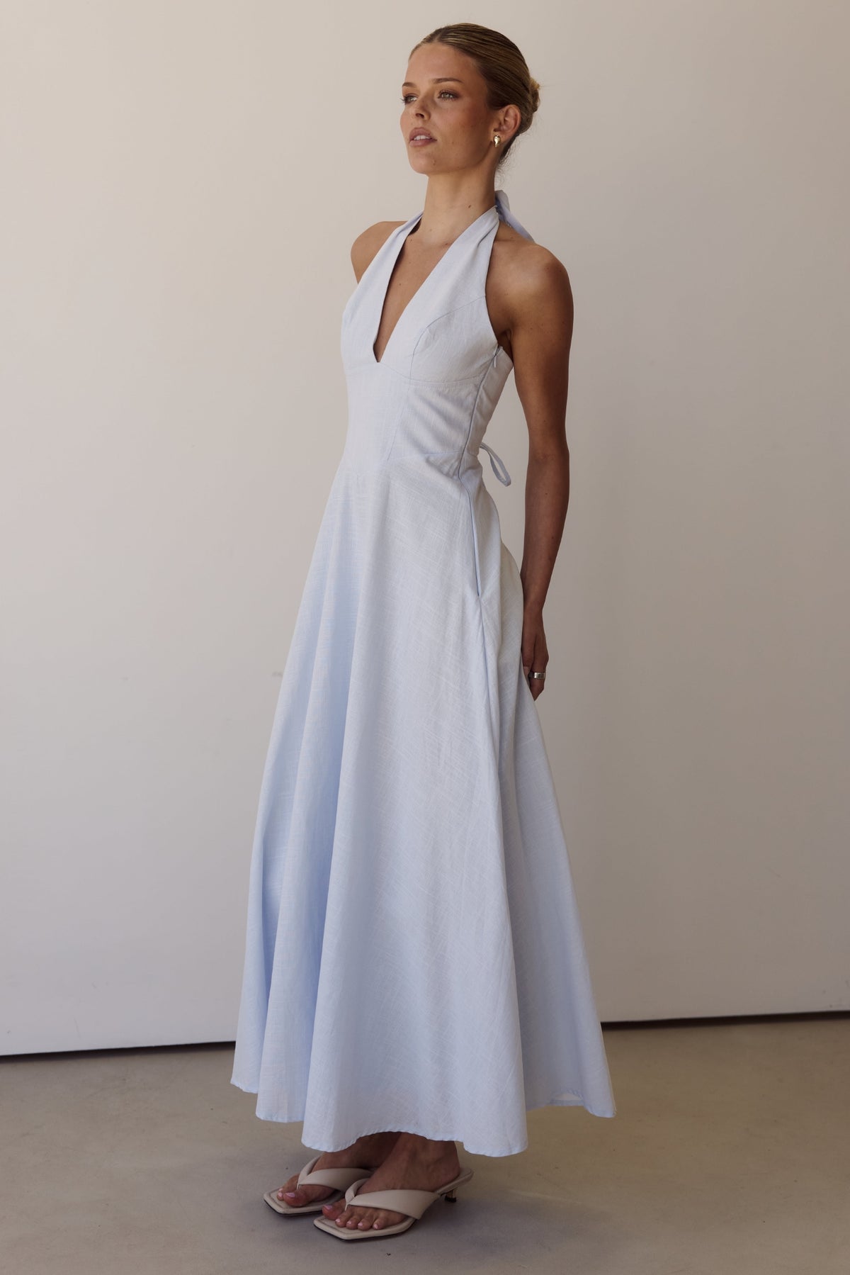 Bonnie Maxi Dress (Light Blue)