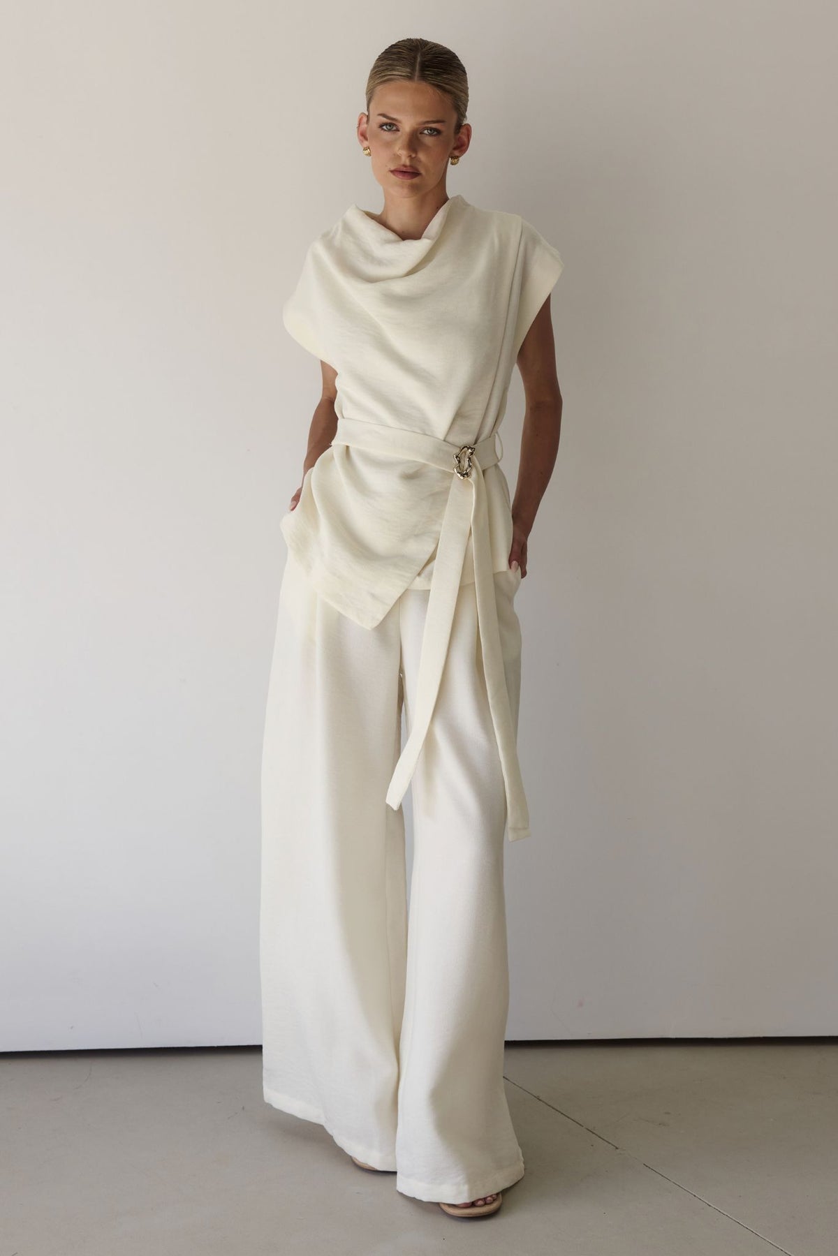 Alia Set (Cream)