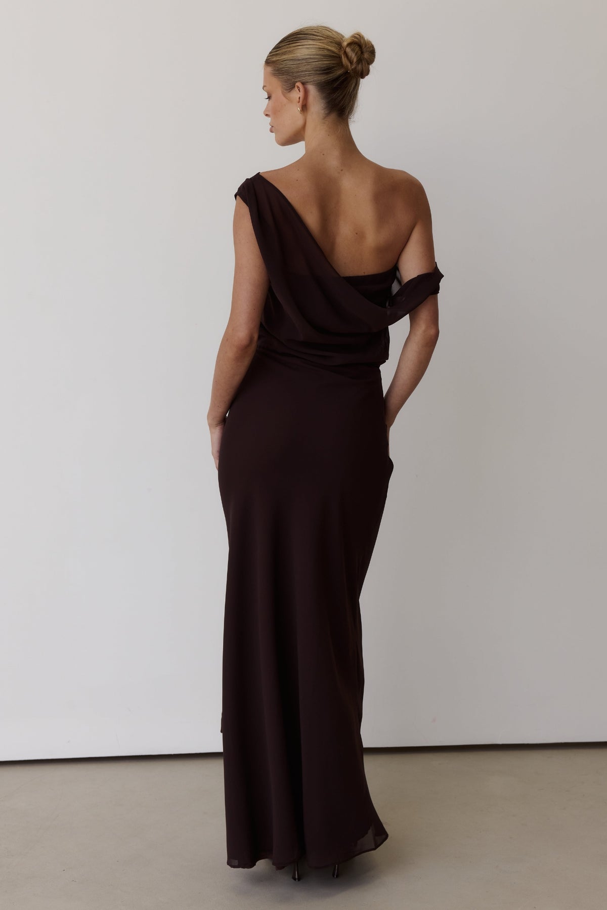 Amelie Maxi Dress (Chocolate)