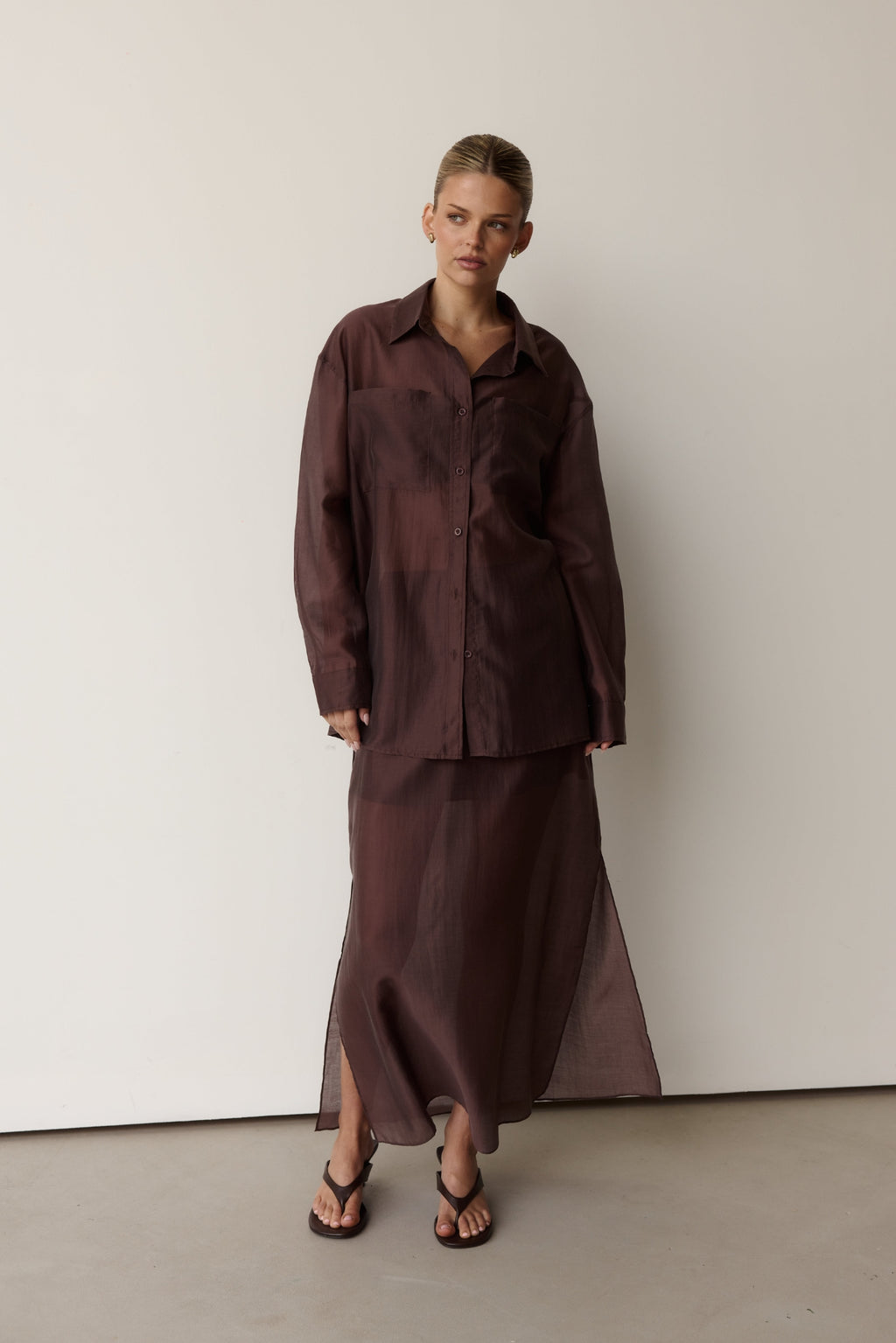 Wynn Sheer Shirt (Chocolate)