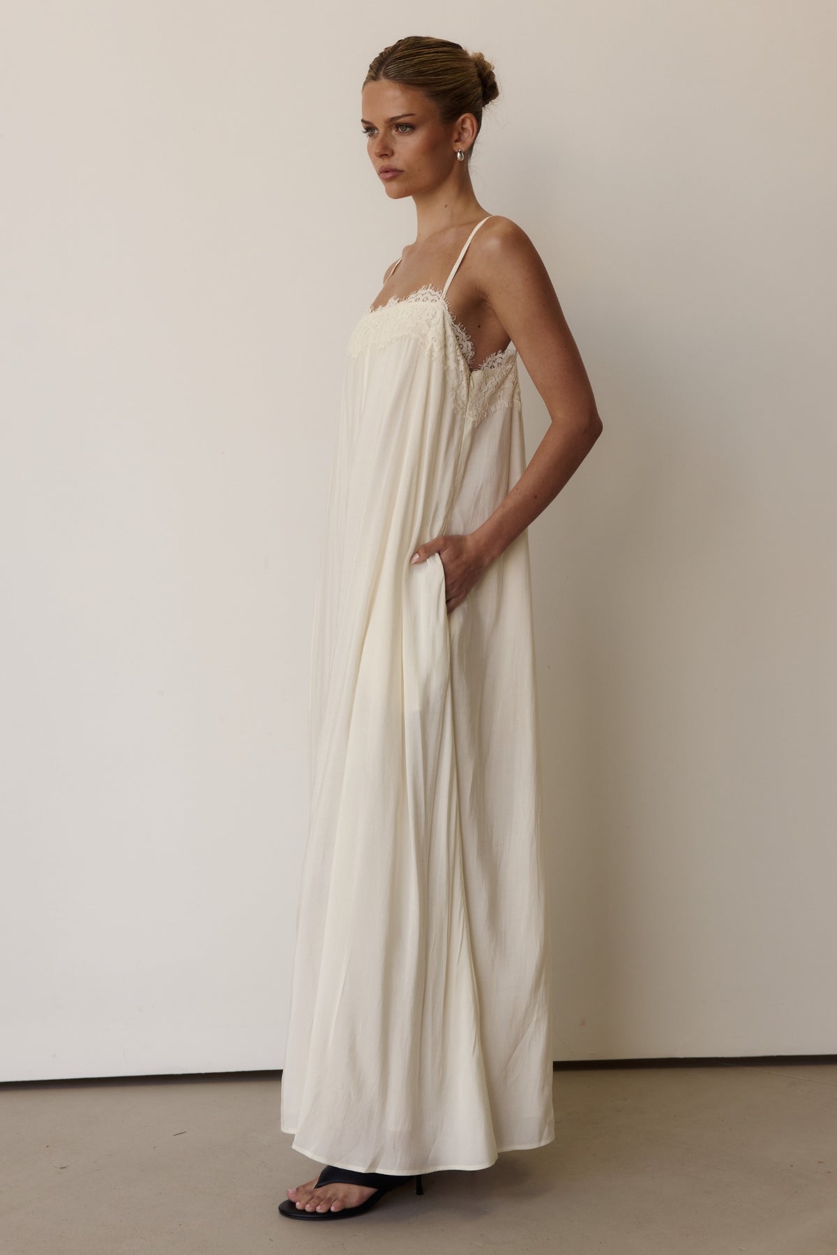 Esther Maxi Dress (Cream)