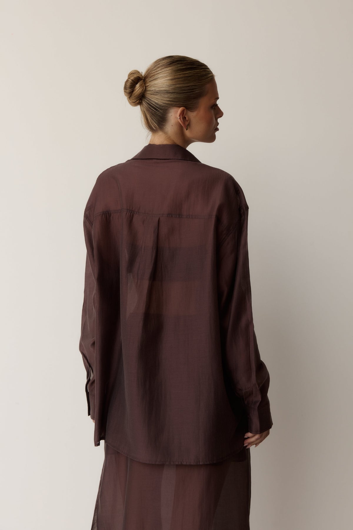 Wynn Sheer Shirt (Chocolate)