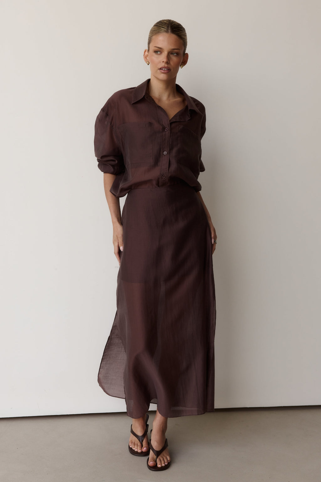 Wynn Sheer Shirt (Chocolate)